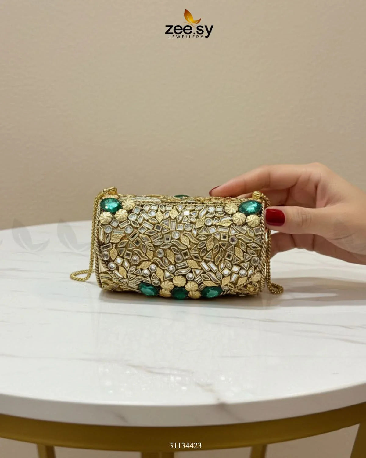 Bella Ferozah Leaf Clutch Bag - Zeesy Jewellery