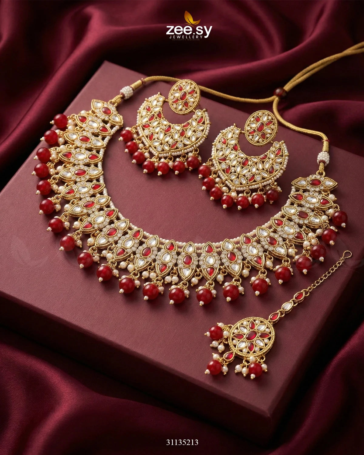 Pretty Bold Pearl Necklace Set