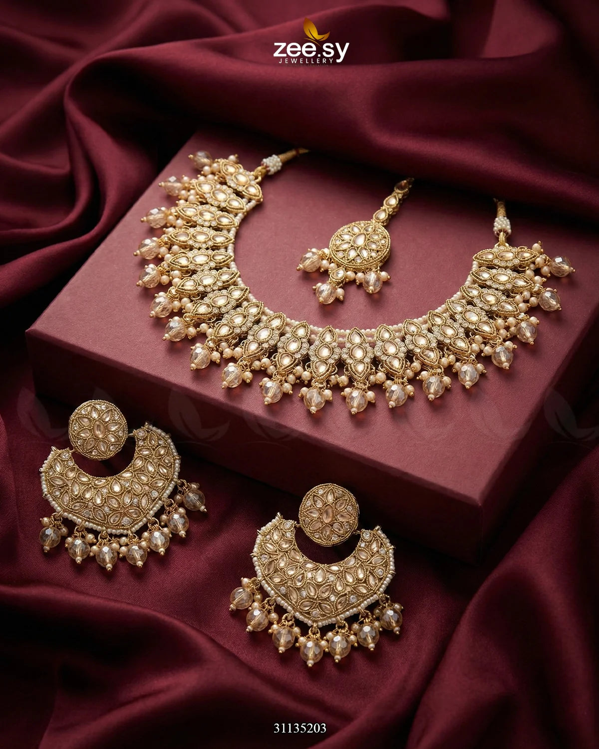 Pretty Bold Pearl Necklace Set