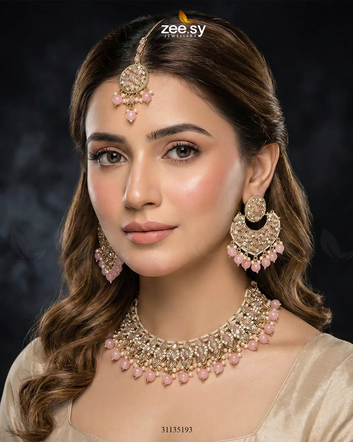 Pretty Bold Pearl Necklace Set